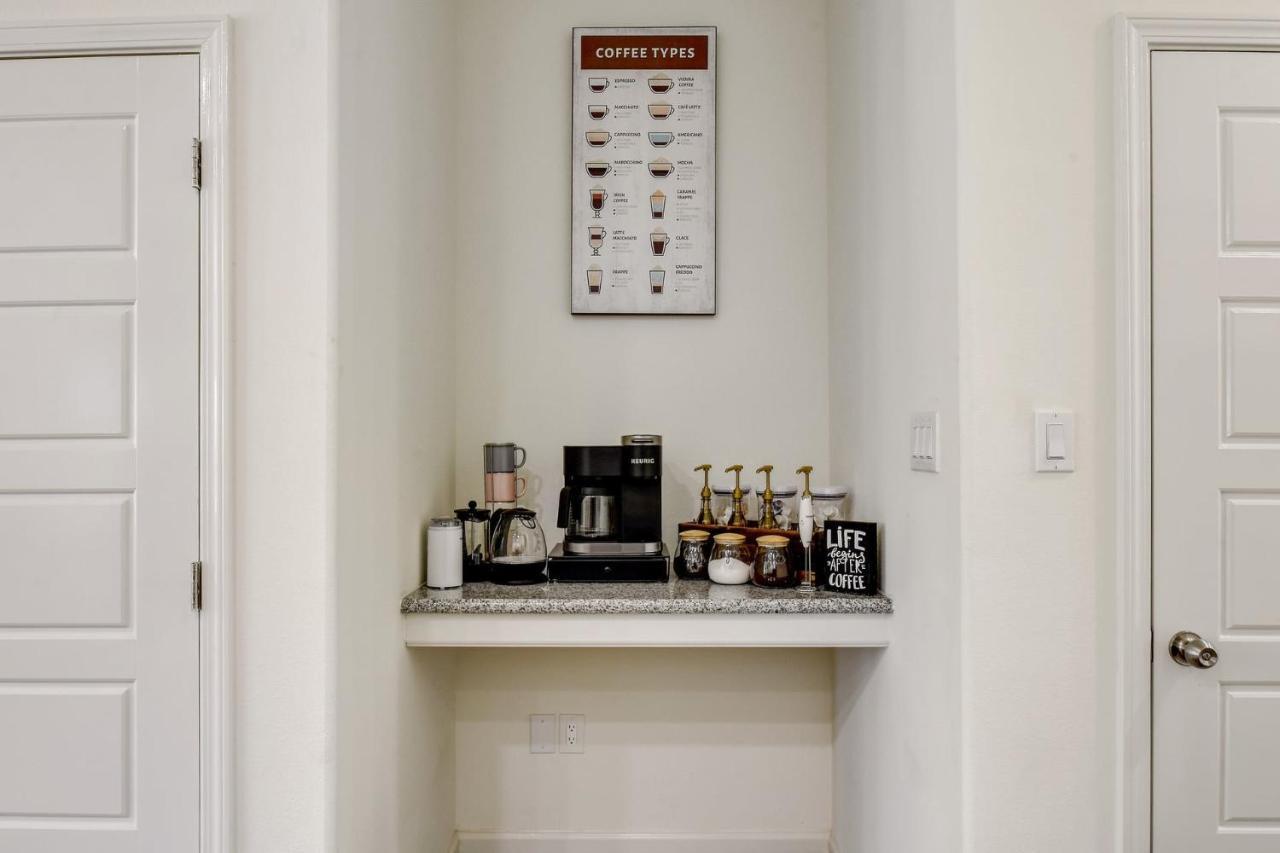 Family Stay! Near Downtown, Coffee Bar, King Bed San Antonio Eksteriør bilde