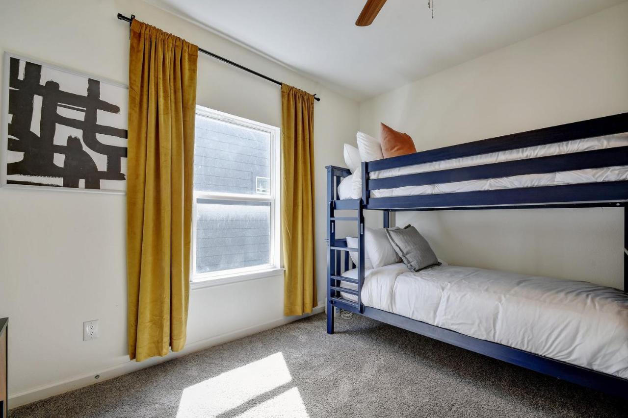 Family Stay! Near Downtown, Coffee Bar, King Bed San Antonio Eksteriør bilde